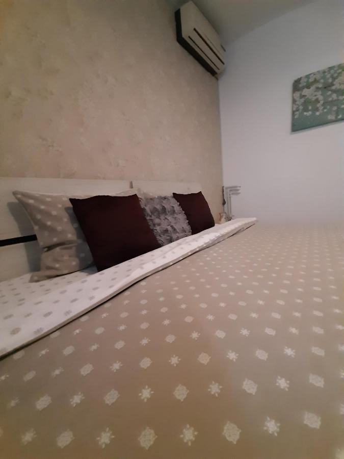 Relax Apartament คอนสตันซา ภายนอก รูปภาพ